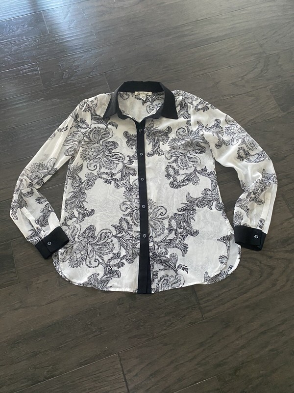 Kenneth Cole Button Down White Sheer Shirt Size Small