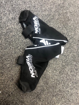 Altura Vision City Overshoe Size Small 