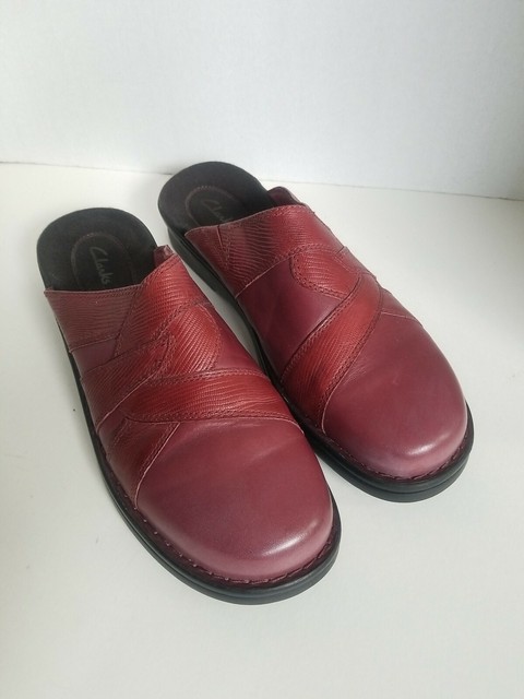clarks wave trek red