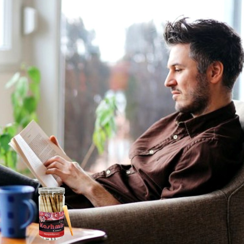 Kashmir Pre Rolled Cones Strawberry Flavored 1 1/4 Rolling Papers Cone 25 Ct Jar