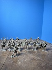 Marx Blue And Gray vintage 1st Series Set Of 16. Light Gray Confederates