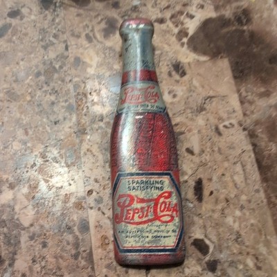 Vintage Pepsi Bottle Opener Lithographed tin 4'' Double Dot 1940 Muth Buffalo N Y