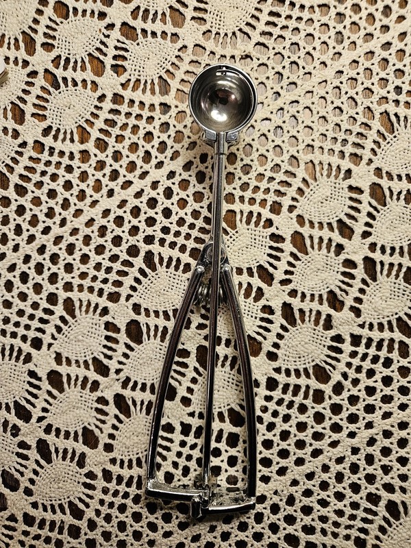 Stöckel Stainless Steel 1-inch Scoop #100 Melon Baller Cookie Dough Scooper