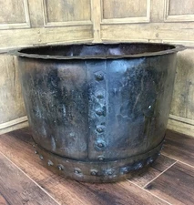LARGE ANTIQUE RIVETED COPPER COPPER PLANTER / LOG BIN, NICE PATINA 52cm D 19thC