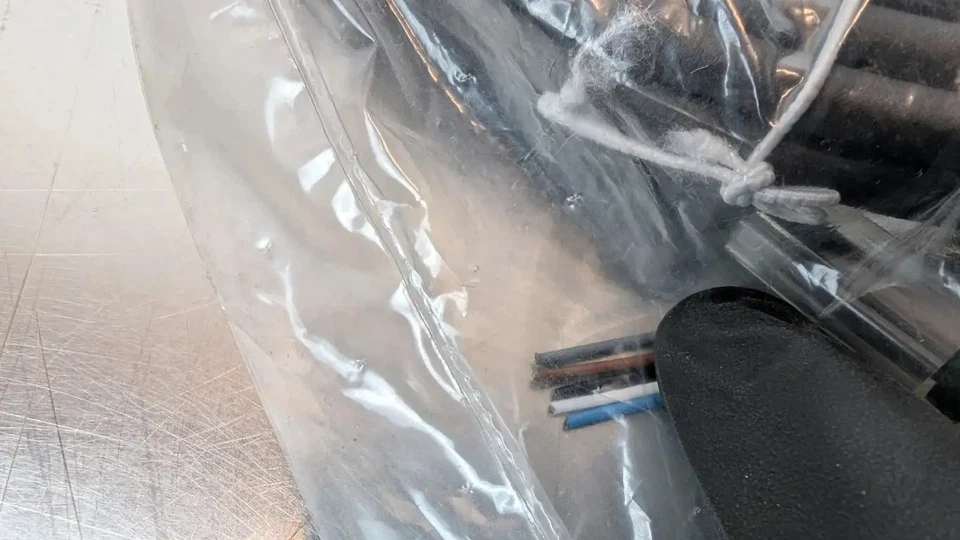 Cable de alimentación SMC PCA-1564969 EX600 5 pines hembra derecha M12 5 cables 6 m Foto 3 de 4