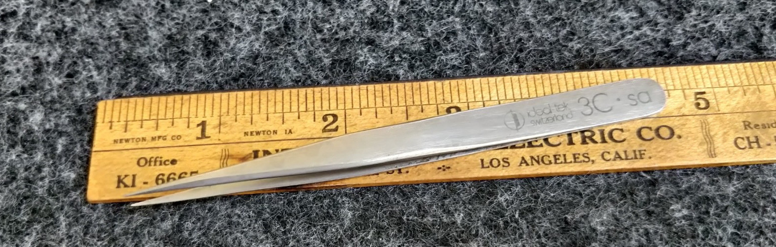 Ideal-Tek 3C SA - SWISS SWITZERLAND High Precision Tweezers, Pointed Tip,