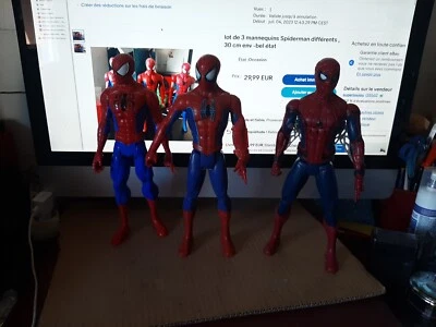lot de 3 mannequins Spiderman différents , 30 cm env -bel état - Photo 1/4