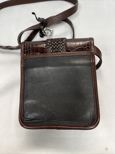 Borsa a tracolla Brighton in pelle nera marrone con patta stampa coccodrillo vintage - Foto 12 di 15