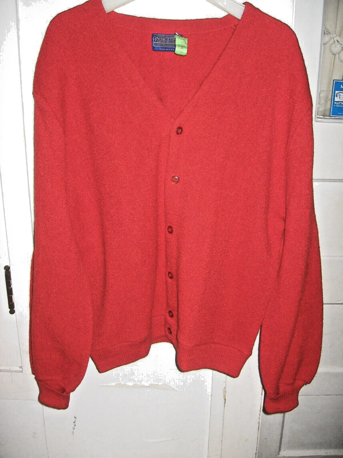 VINTAGE PENDLETON  BUTTONED V-NECK 100% VIRGIN WO… - image 1