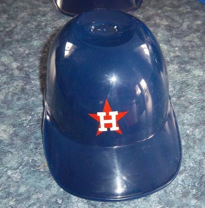Dairy Queen Mini Ball Batting Helmet Houston Astros team Lrich sundae