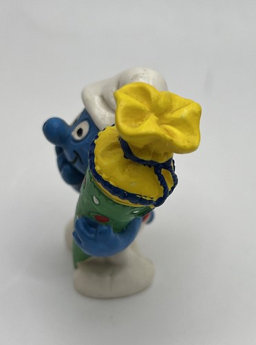 Vtg 1994 Slouchy Cone 20434 First Day of School Smurfs PVC Figure Germany - Picture 2 of 7