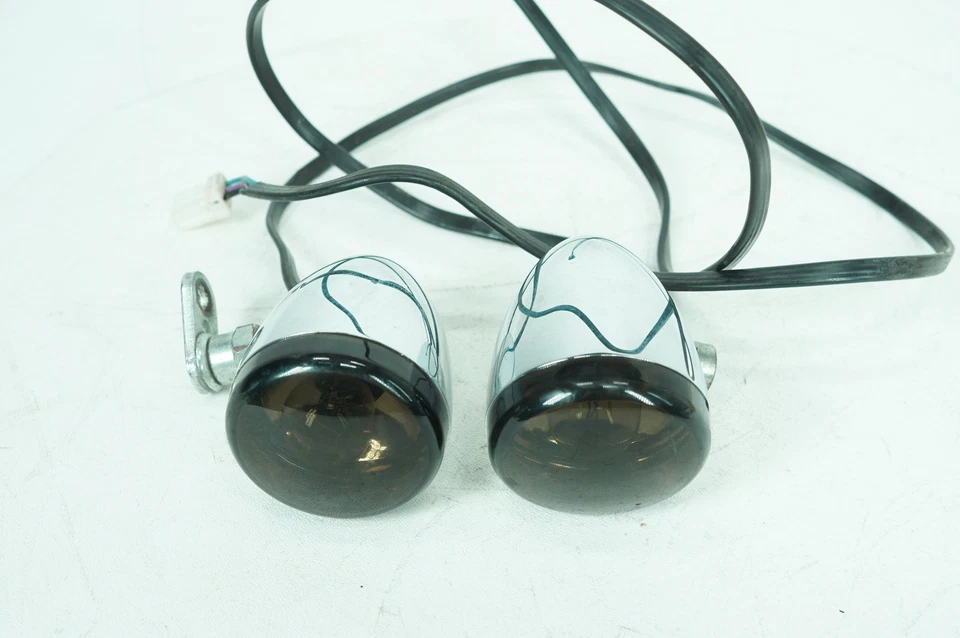 2011 Harley Dyna Super Glide Custom OEM Front Left Right Turn Signal Indicators - Image 2 of 4