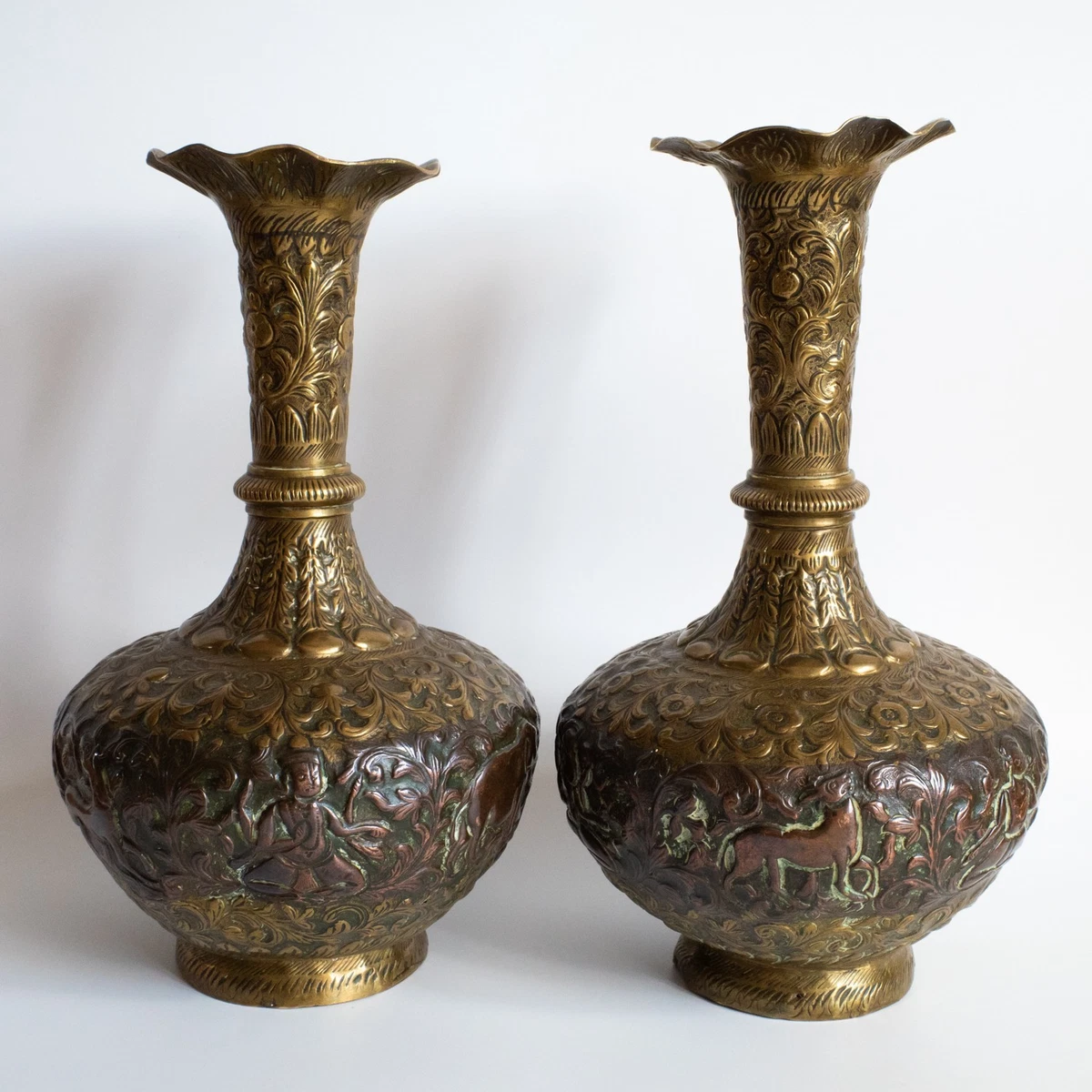 VASE INDIEN VINTAGE en laiton gravé, Soliflore En Laiton Gravé A La Main EUR 97,00 - FR