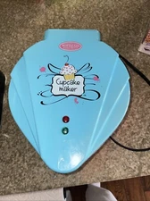 Nostalgia Electrics Mini Cupcake Maker