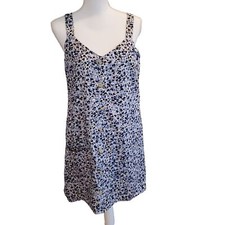 BB Dakota Dress Medium Easy A Blue Floral Button front Sleeveless cottagecore