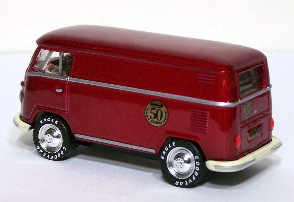 MATCHBOX COLLECTIBLES VW T1 1967 PANNELLO FURGONE 50 ANNI (2001) IMBALLO ORIGINALE/MOC - ROSSO - Immagine 3 di 4