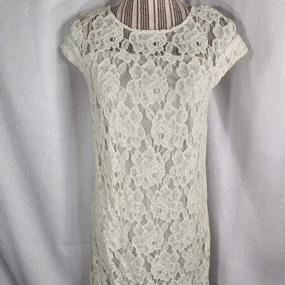 OFF WHITE Abito in pizzo bianco sporco Cynthia Steffe manica ad aletta taglia 8