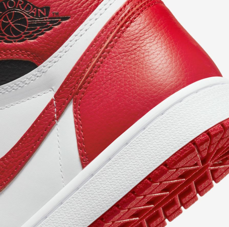 2022 Nike Air Jordan 1 Retro High OG Heritage White Red 2022 Nike Air Jordan 1 Retro High OG Heritage White Red