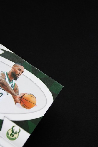 2023-24 Panini Mosaic Prizm Give And Go Green Damian Lillard #2 - Picture 6 of 7