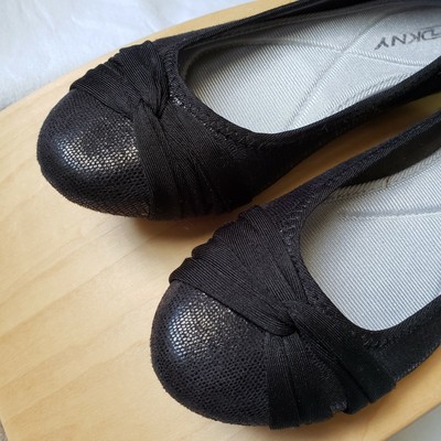 dkny shoes flats