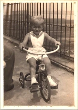 1930's 5 x 7 AMF Junior Tricycle New York Central Train System Cars Hudson River