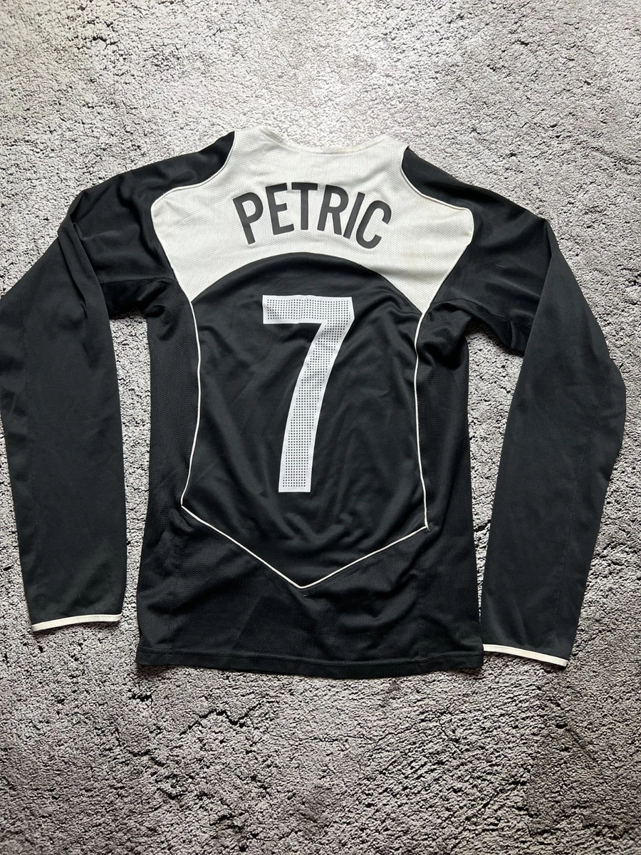 2004-2006 FC Basel 1983 Switzerland Mladen Petric nike jersey long