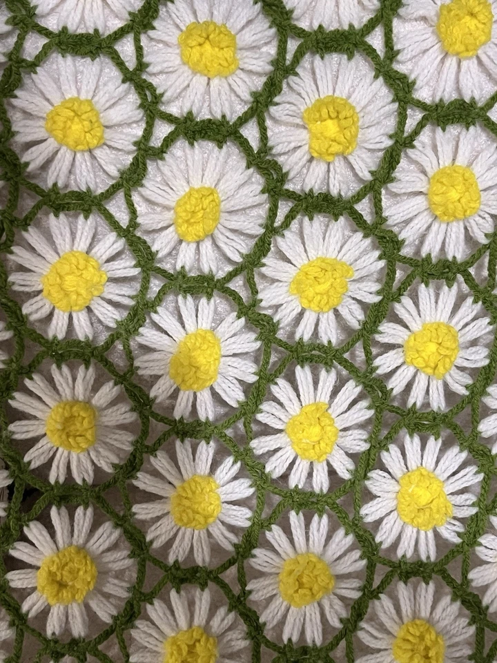 "Manta afgana vintage hecha a mano 3D flores margaritas ganchillo 72"" por 48"" Cottagecore" Foto 3 de 4