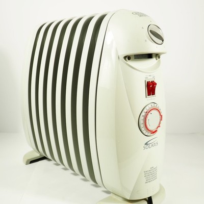 DeLonghi SOLARIS 1200-WATT portable Oil-Filled Radiator Space