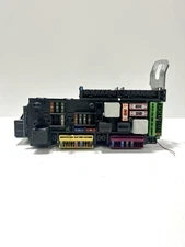 10-16 Mercedes W212 E350 Rear SAM Module Relay Fuse Box 2129005001 OEM