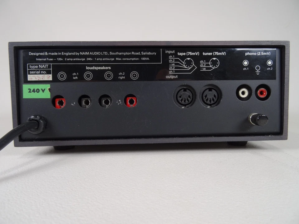Amplificador estéreo integrado Naim Audio NAIT 1 - original - funcionando - 1986 Foto 3 de 4