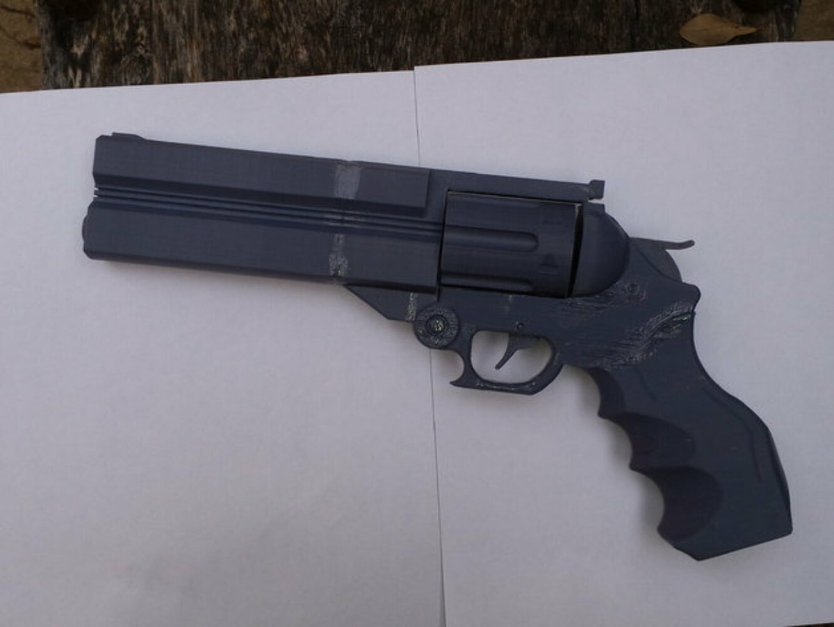 Vash the Stampede Gun (Trigun) | eBay