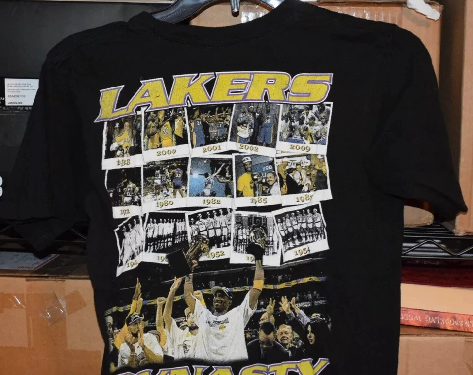 Talla Pequeña-De Colección 2010 LA Lakers Bootleg Kobe Back 2 Back Champs Camiseta de Rap de 2 Caras Foto 2 de 4