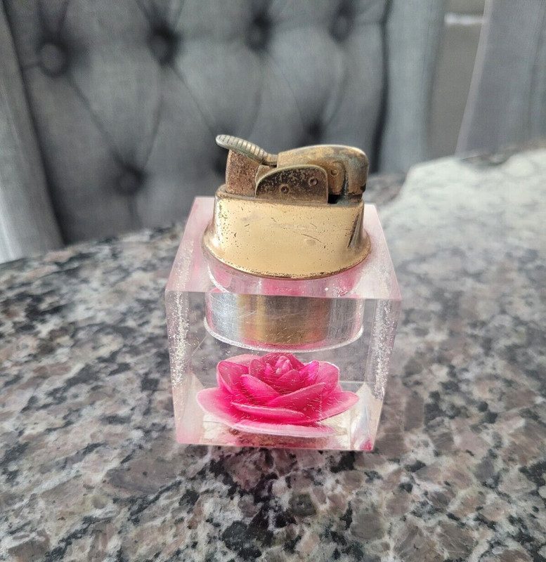 Vintage Clear Lucite Flower Glass Table Lighter Vintage Table Top Lighter