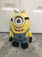 Despicable Me 10" MINION STUART Plush Doll Figure Thinkway Toys