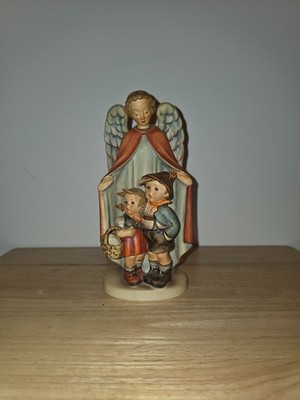 Goebel Hummel ''Heavenly Protection'' 9'' tall