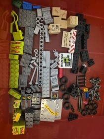 LEGO 8199 Racers : Security Smash, Just Missing Case Cover, Otherwise Complete 