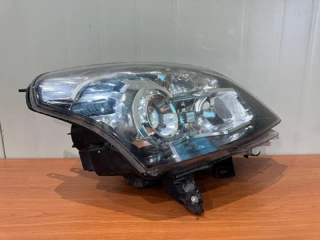 Faro derecho xenón Renault Koleos QM5 2011 Foto 2 de 4
