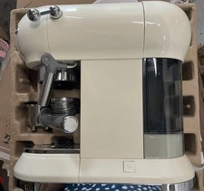 SMEG Retro Style Cream 1950’s Kitchen Coffee Maker Steam Tank Expresso Machine.