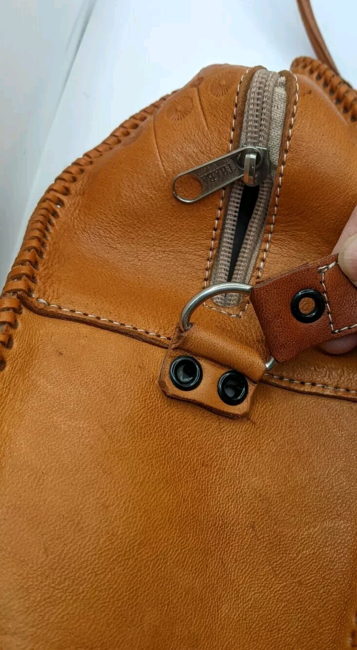 Handmade Leather Patchwork Purse, Hand Tooled Flo… - image 4