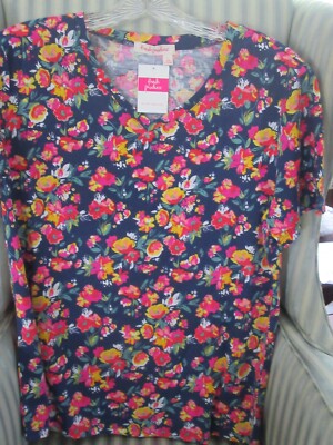 NWT!  FRESH PRODUCE COLORFUL ''GARDEN BLOOMS''  V-NECK TEE ....(L)