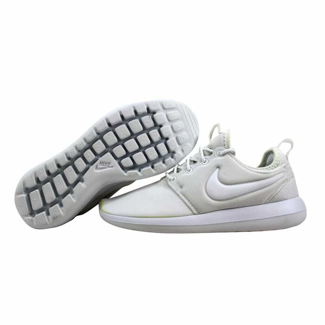 roshe two white
