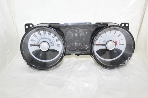 Speedometer Instrument Cluster Dash Panel Gauges 2014 Ford Mustang 61,020 Miles