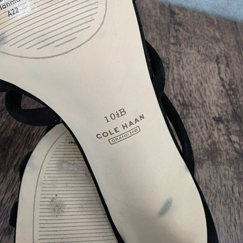 Sandalias de vestir Cole Haan Grand 360 Adella 10.5 B negras gamuza tacón con tiras sin cordones - Imagen 2 de 14