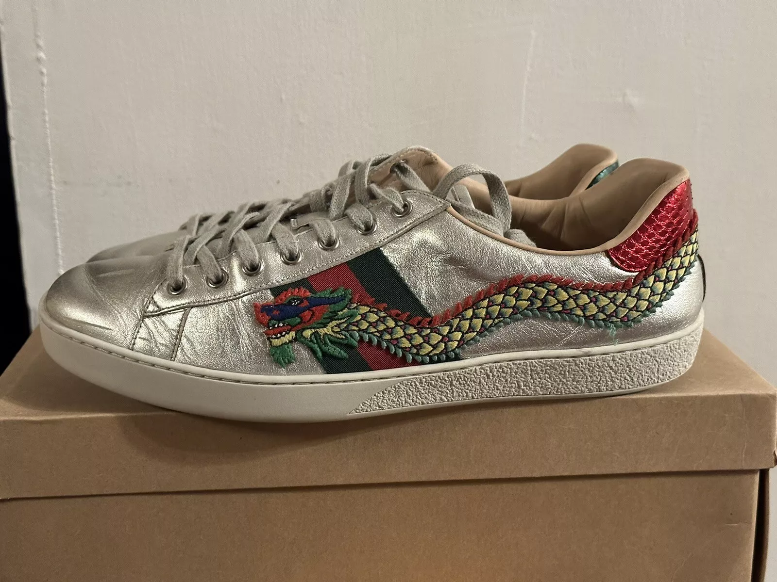 Gucci As brodé 