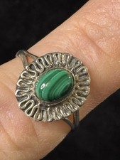 Sterling 925 Silver Green Malachite Ring With Floral Accent Size 9