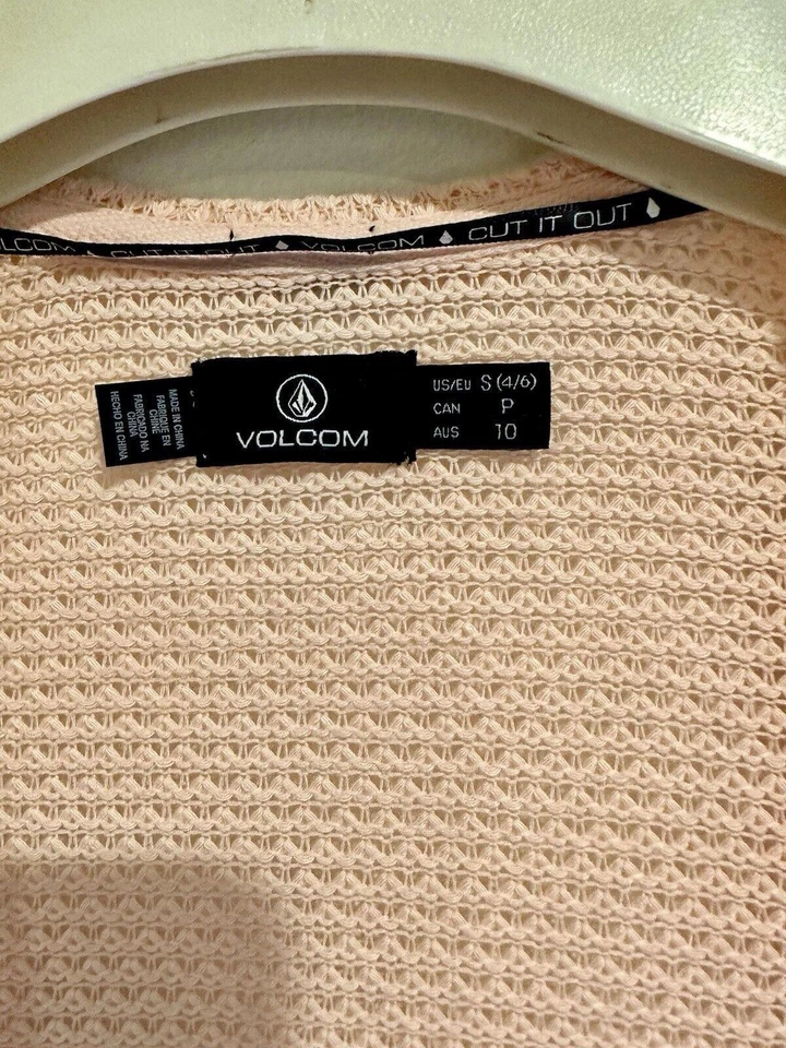 Volcom Women’s Cardigan Peach Knit STYLE:B0732209  SIZE: S GO GO WRAP NWT - Image 3 of 4