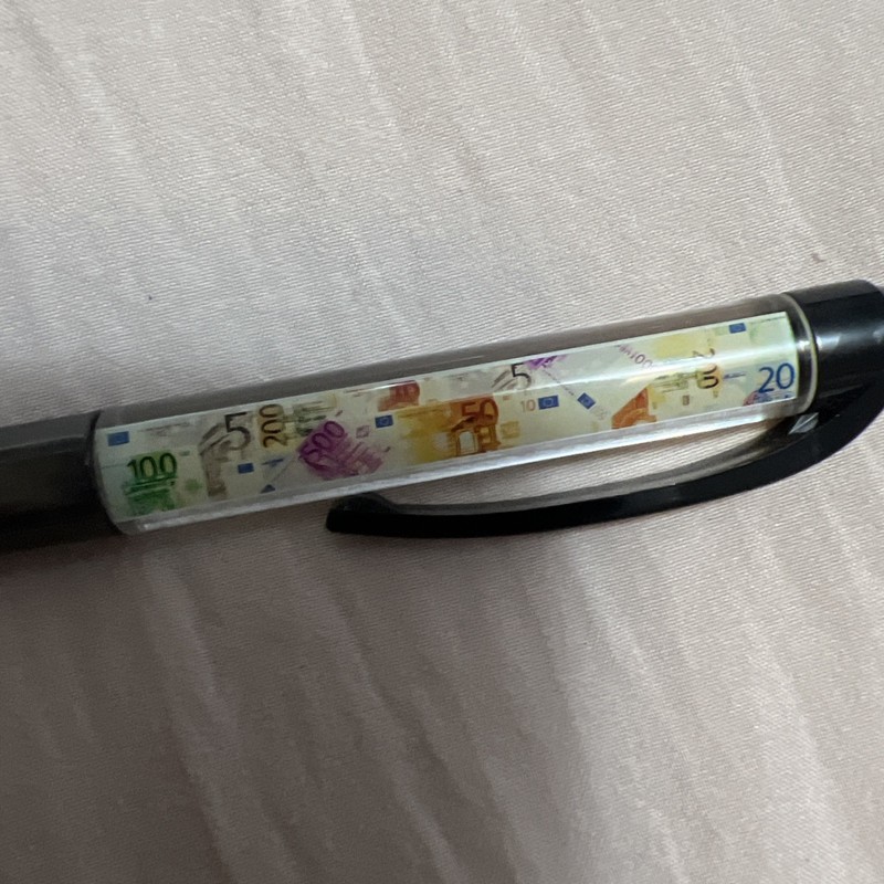 Floaty Pen