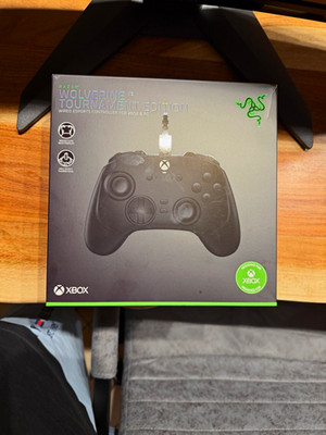 Razer Wolverine V3 Tournament Edition Controller verkabelt USB Xbox & PC Schwarz