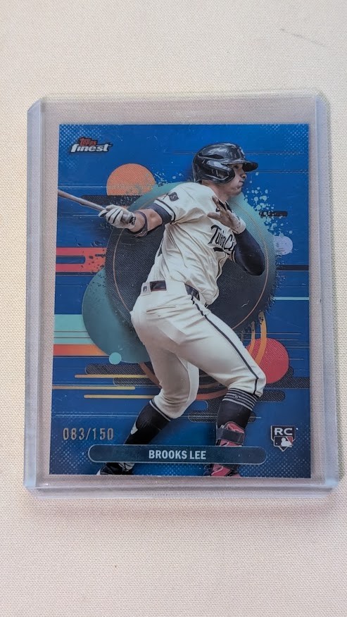 Brooks Lee (RC) /150 - 2025 Topps Finest Uncommon Blue Refractor #163 - Twins