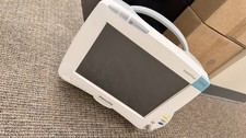 Philips MP50 IntelliVue Patient Monitor M8004A With M3001a Module And All Cables